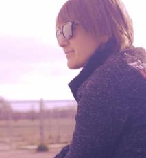 Profile of Roni Lockwood